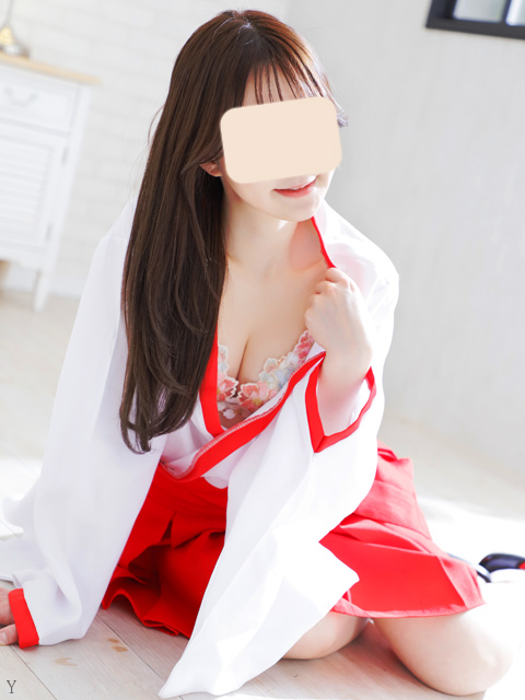 高山みりあ